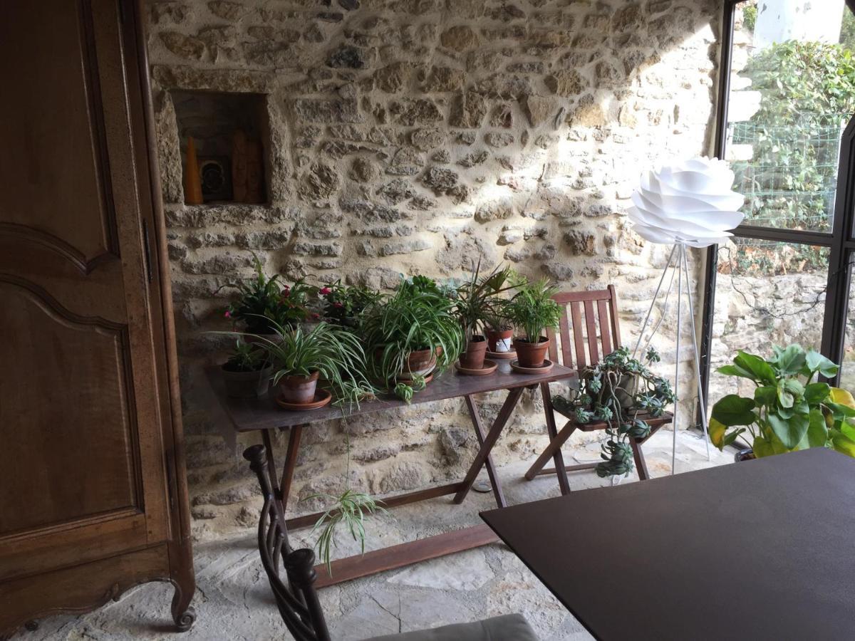 La Jourdane Bed & Breakfast Saint-Alexandre Ruang foto