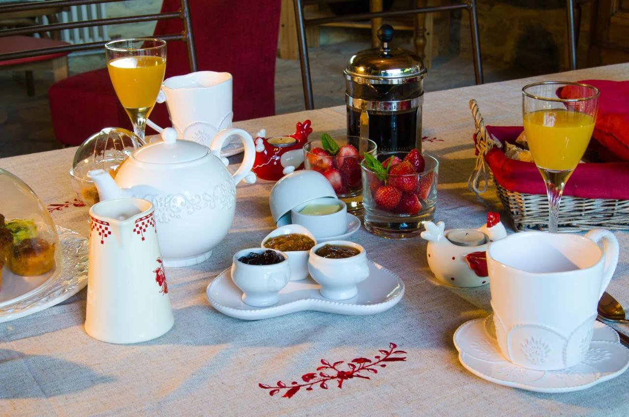 La Jourdane Bed & Breakfast Saint-Alexandre Bagian luar foto